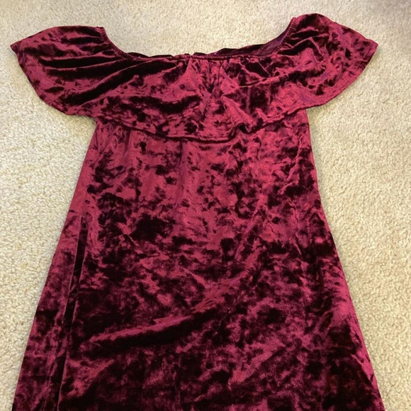 Dress - Picture 1 of 1
